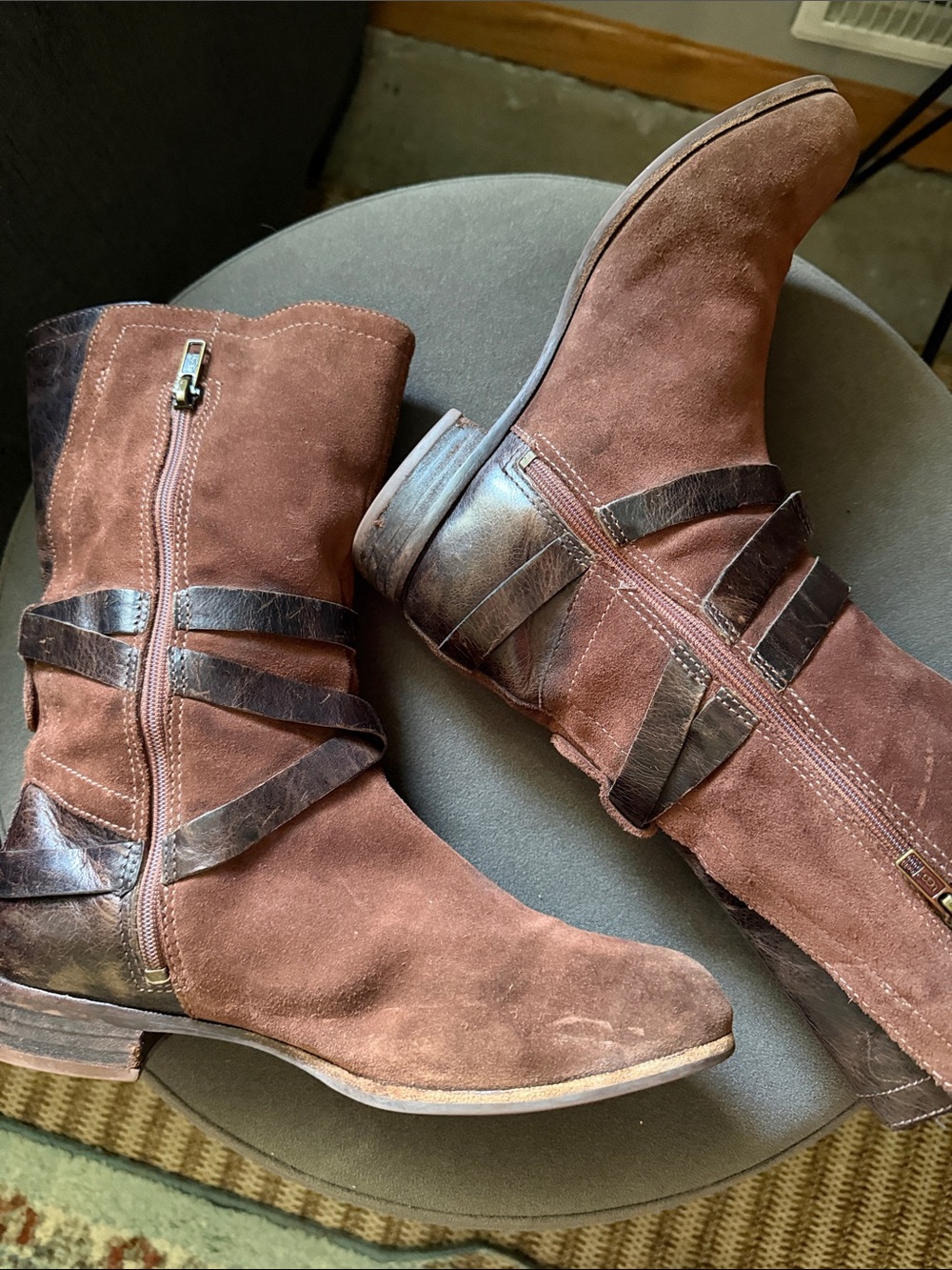 UGG Deanna Suede Moto Boots Chestnut Brown Womens 7.5 Fall Leather - Picture 7 of 14